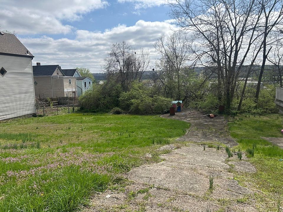 2nd image of 4389 Eastern Ave