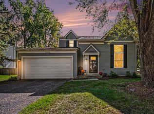 1134 Crimson Ct, Naperville, IL 60564
