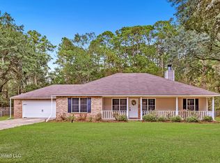1400 Ash St, Ocean Springs, MS 39564
