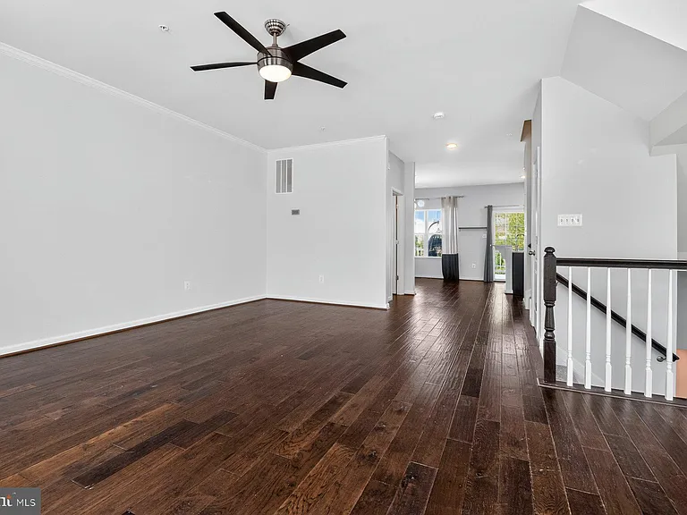 728 Millhouse Dr — Photo 9