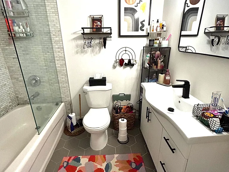 30 Western Battery Rd #311 — Photo 19