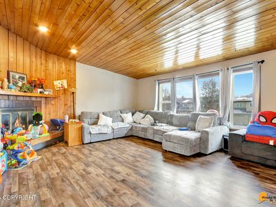 2521 Curlew Cir, Anchorage, AK, 99502