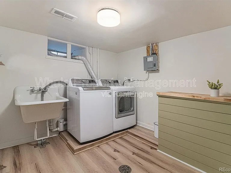 1579 Fairfax St — Photo 20