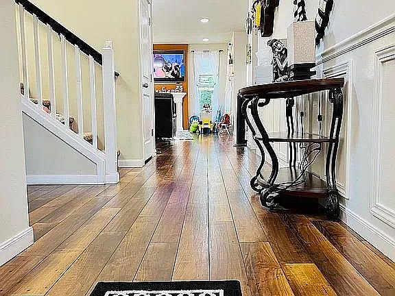 Open entryway
