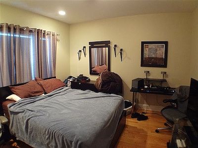 3rd image of 481-483 E 3rd St #1