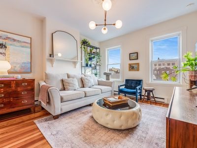 39 Story St #3, South Boston, MA, 02127