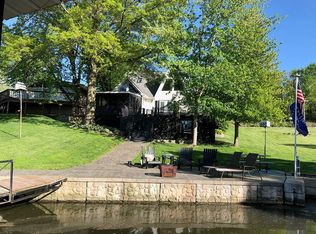317 Shoreline Dr, Cairo, MO 65239