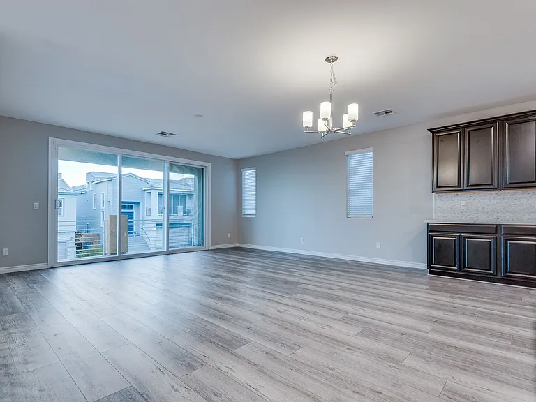 10764 Maltese Falcon Ave — Photo 5
