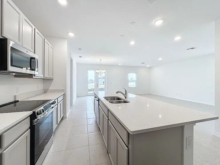 1430 Arbor Hill Dr — Photo 13