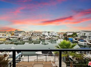 2025 S Victoria Ave, Oxnard, CA 93035