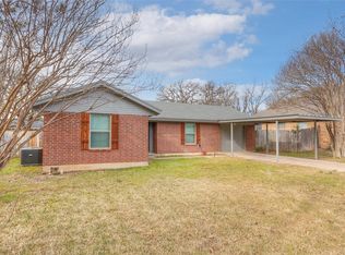 210 Cherry St, Weatherford, TX 76086