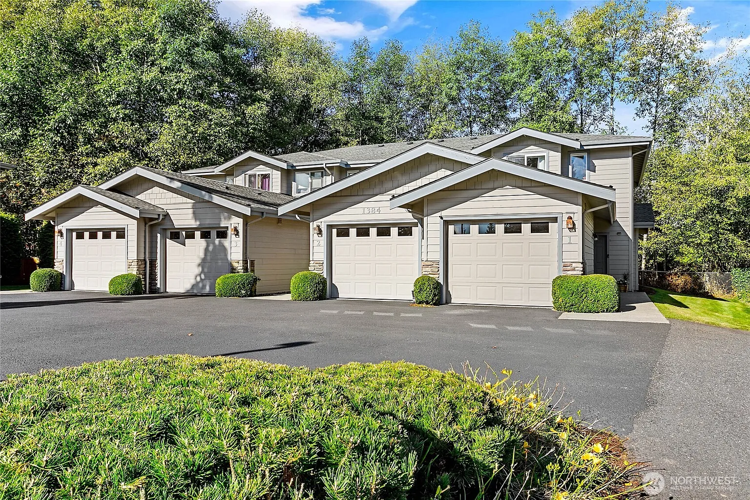 1384 Bayview Court #E1 photo 1