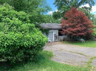 1395 N Howell Dr, Newark, OH 43055