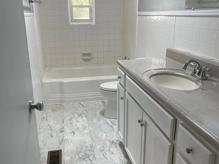2808 1/2 Nelson Dr — Photo 1