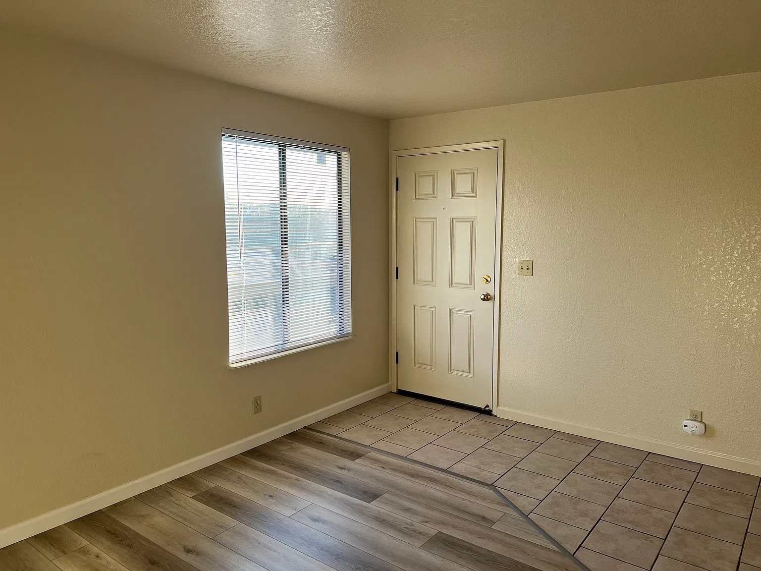 1 bed, 435 sqft, $995 — Photo 3