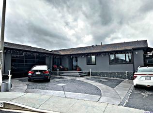 9305 Crystal View Dr, Tujunga, CA 91042