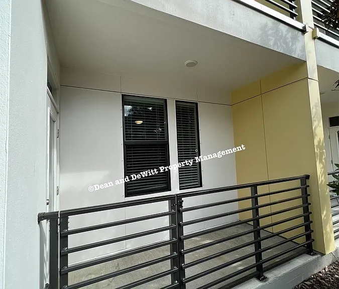 New Luxury Rentals In The Heart of Largo — Photo 24