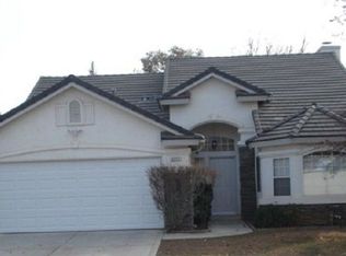 2377 E Emilie Ave, Fresno, CA 93730