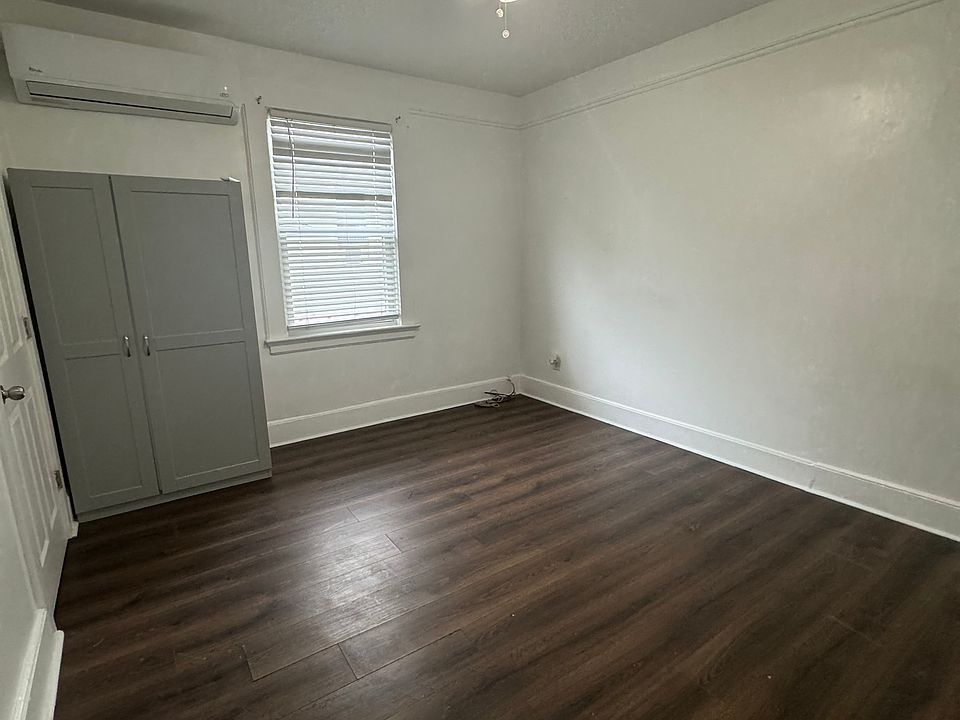 1st image of 86 Girard Ave Floor 1