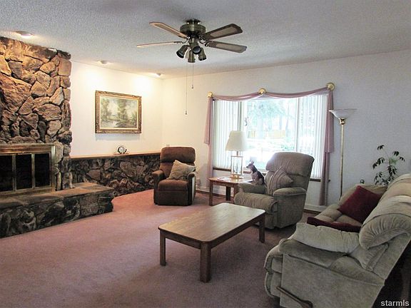 4th image of 2164 Royal Ave
