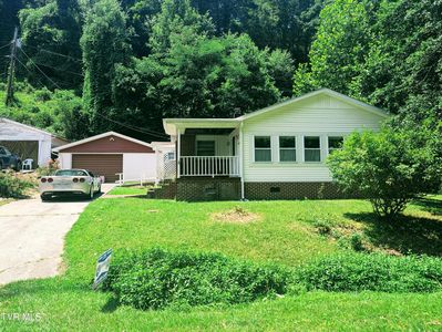 10632 Sandlick Rd, Bee, VA, 24217
