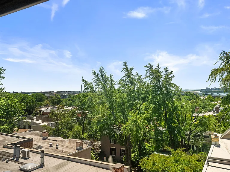 3014 Dent Pl NW #44E — Photo 36