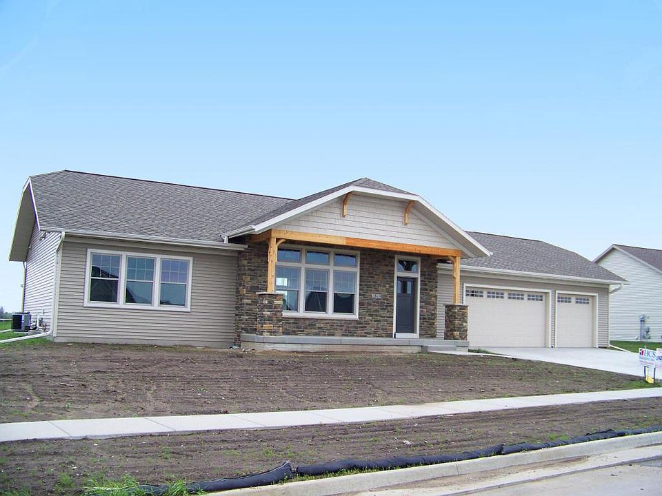 1st image of 2819 Weston Dr