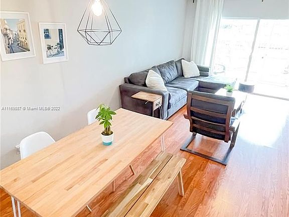 2nd image of 5296 Jubilee Way #179