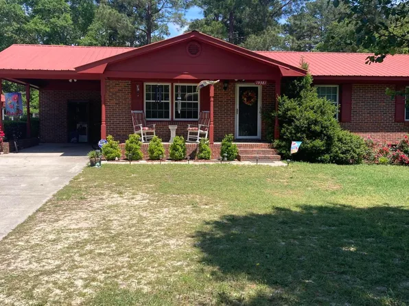 19381 Salley Mcnair Road, Laurinburg, NC 28352