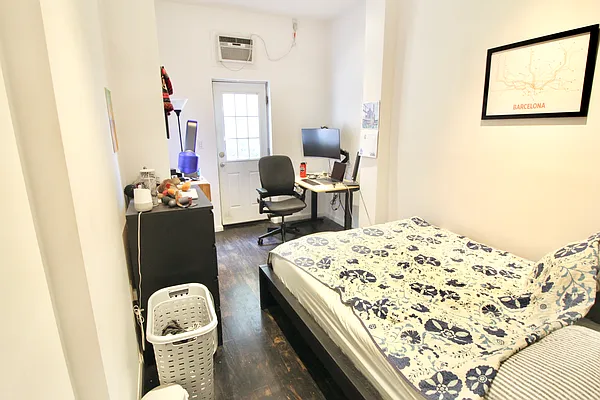 Rented by True Real Estate Group | media 13