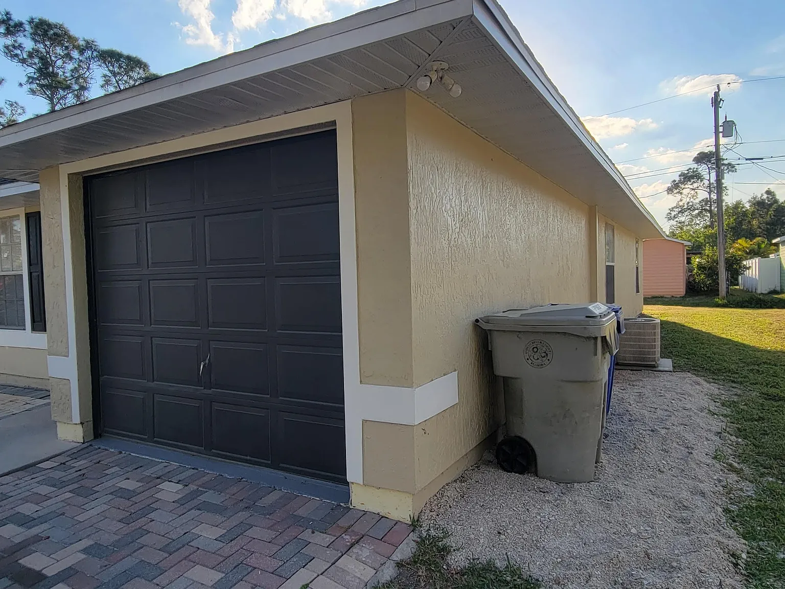 3 bed, 1166 sqft, $1,850 — Photo 4