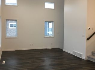 Modern Twin Homes Available for Rent, Moorhead, MN 56560