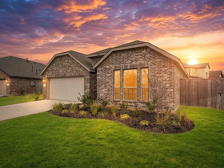 4907 Gentle Creek Ct — Photo 38