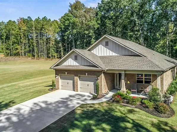 143 Whitworth Dr, Locust Grove, GA 30248