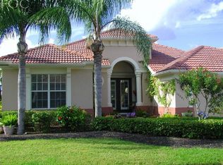 10041 Saint Moritz Dr, Miromar Lakes, FL 33913