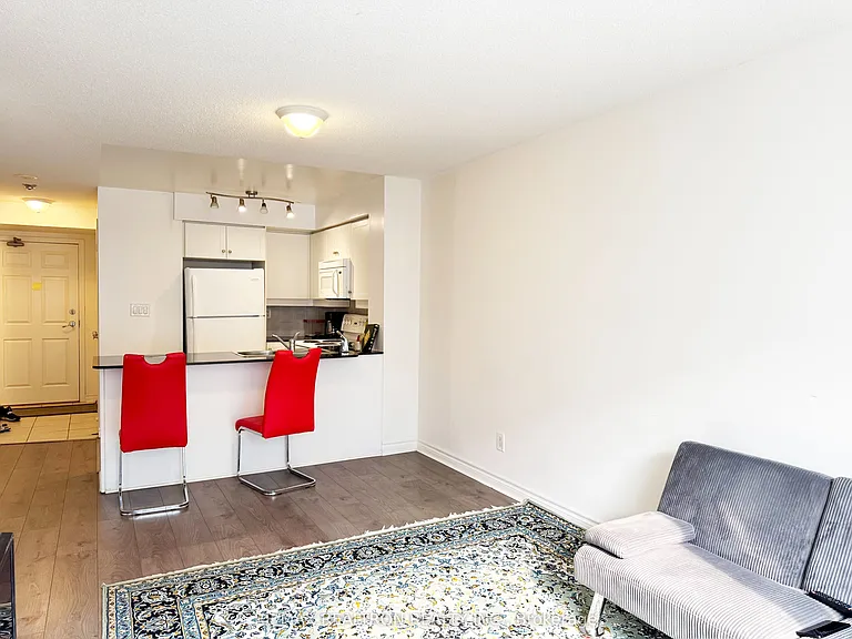 19 Barberry Pl #416 — Photo 11