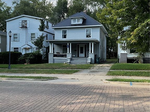 2nd image of 1024 W Main St