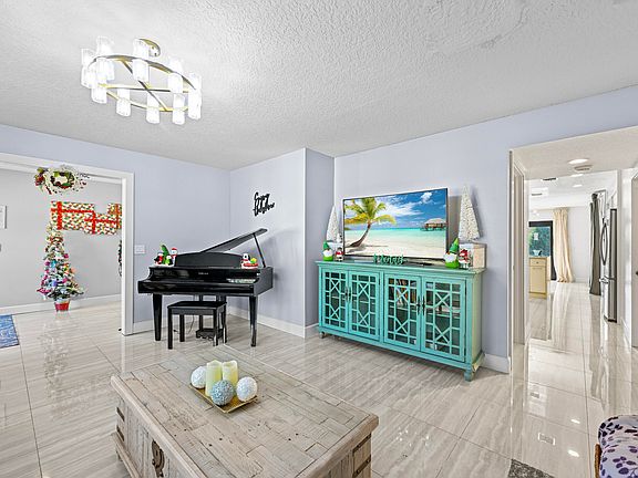 5th image of 16780 Temple Boulevard