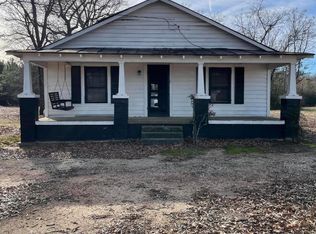 5942 Old Smithfield Rd, Spring Hope, NC 27882