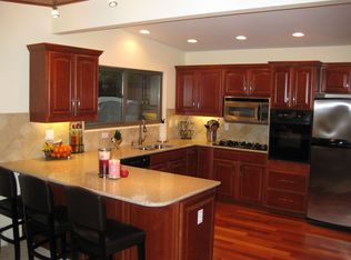 7460 NE 122nd St, Kirkland, WA 98034