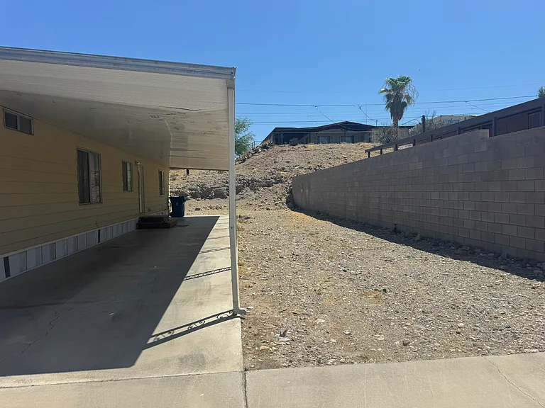 1436 Rio Vista Dr — Photo 3