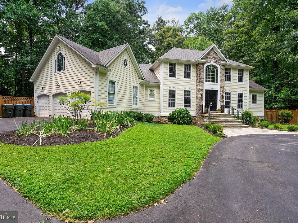 1st image of 4734 Holly Ave