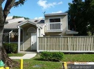 7172 Sportsmans Dr, Pompano Beach, FL 33068
