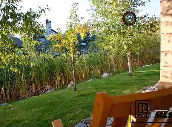 5th image of 3345 Columbine Dr Unit 801