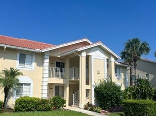 7737 Jewel Ln APT 204, Naples, FL 34109