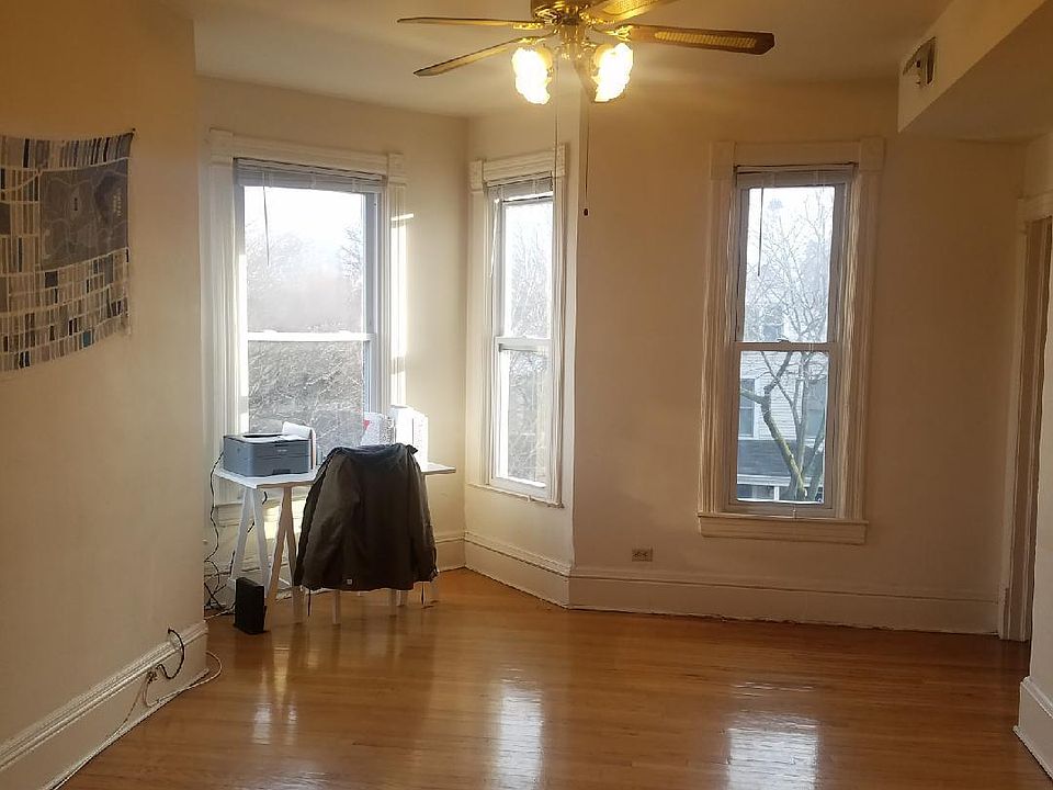 1st image of 1938 W Cuyler Ave #3