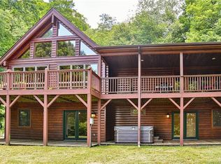 376 Chimney Ridge Trl, Waynesville, NC 28786