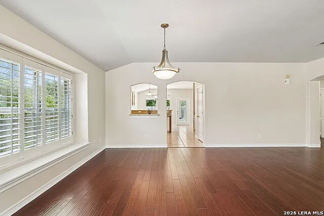 1303 Bluff Frst — Photo 11