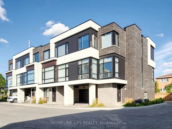 12 Hostel Ln N, Richmond Hill, ON L4C 5S9