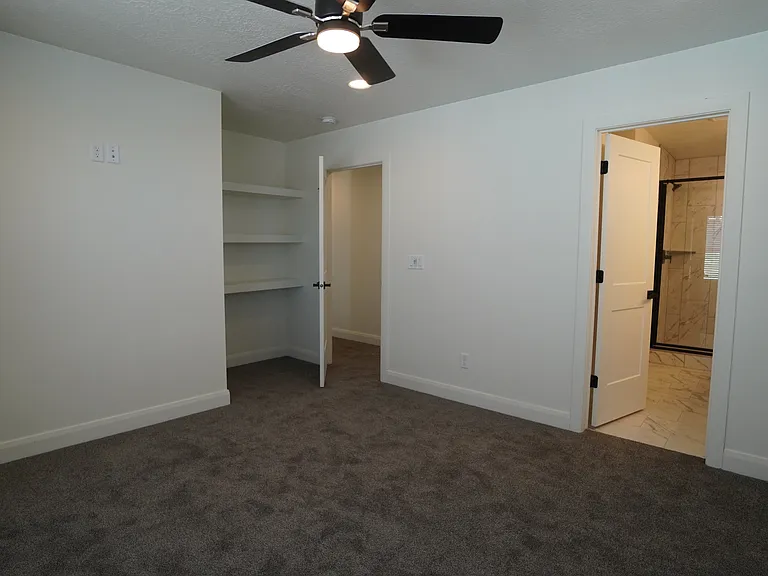 2925 S Highway 89 #12 — Photo 17